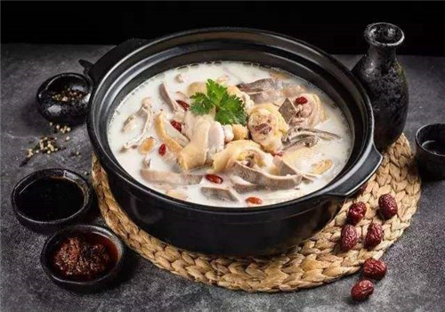 嘴嘴旺猪肚鸡汤饭