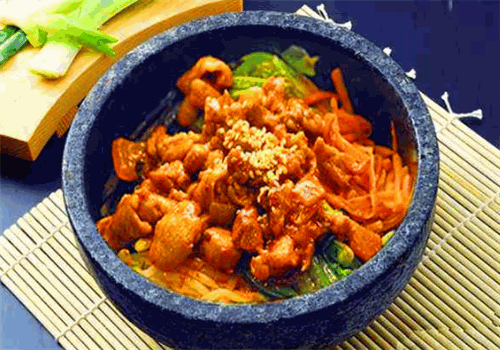 灰太狼烤肉拌饭