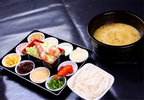百味佳过桥米线