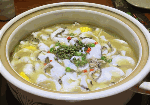 舟东奶酸菜鱼