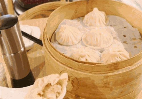 老班长手工灌汤包