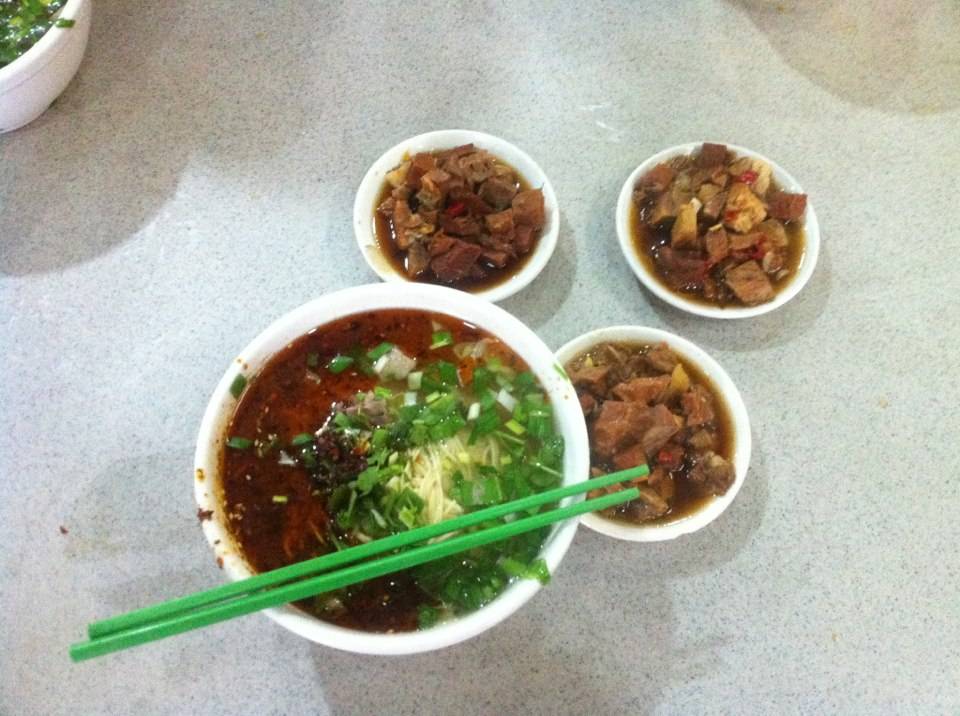 万里金汤牛肉拉面