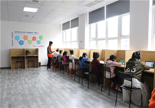优鸿人工智能课堂
