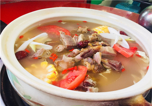丽江腊排骨火锅