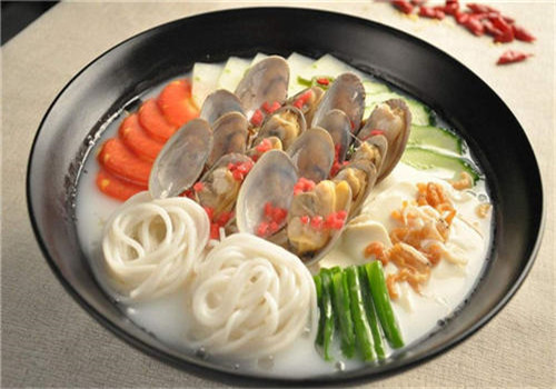 蓉城飞甲花甲米线