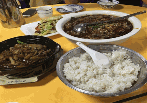 李师傅酸菜鱼