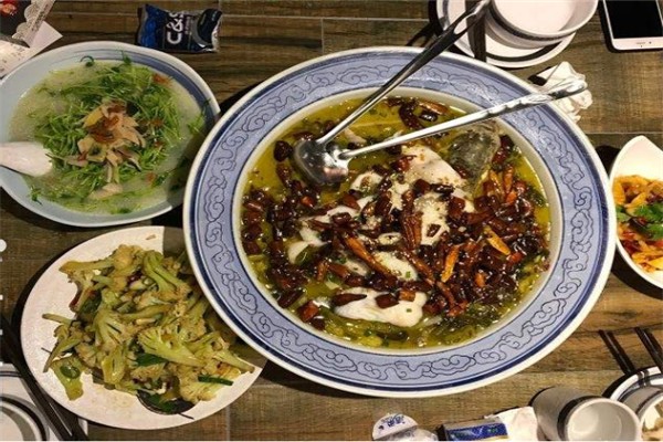 快实惠酸菜鱼