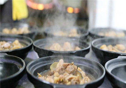 润纤祥黄焖鸡米饭
