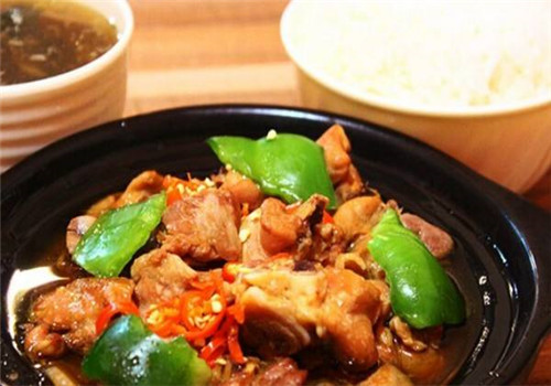 彭得凯黄焖鸡米饭