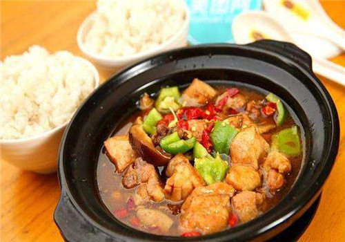 杜桥黄焖鸡米饭