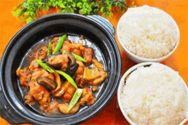 金泉城黄焖鸡产品 门店图片
