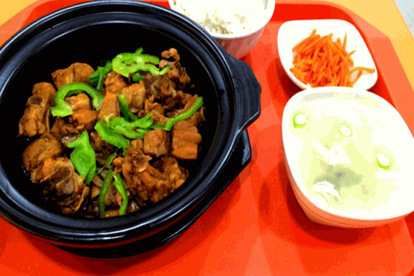 易茂祥黄焖鸡产品 门店图片