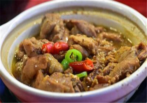 同一家黄焖鸡米饭