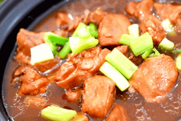 一鲁轩黄焖鸡产品 门店图片