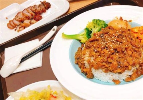 福沃德卤肉饭