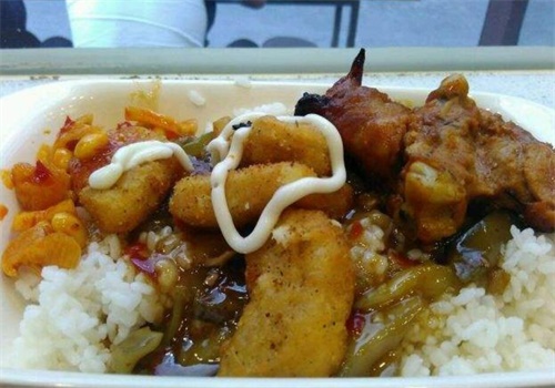 炳峙烤肉饭