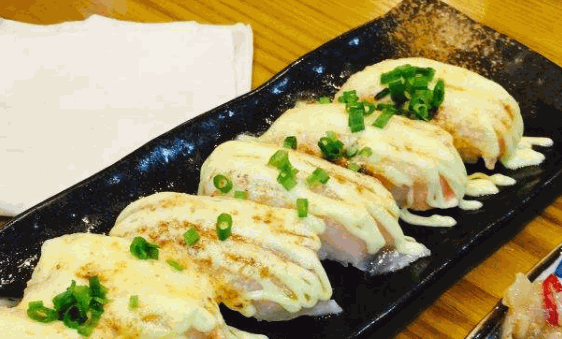 帆星首领回转寿司
