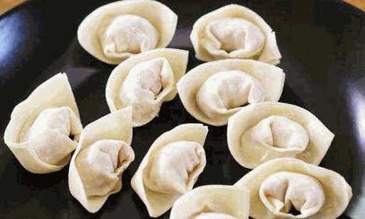 诱选虾仁水饺