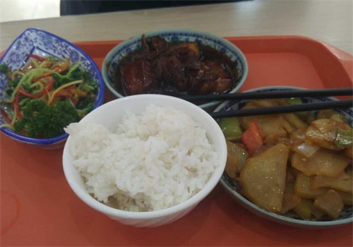 外婆屋餐饮
