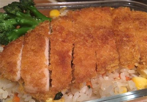 阿木家炸鸡饭产品 门店图片