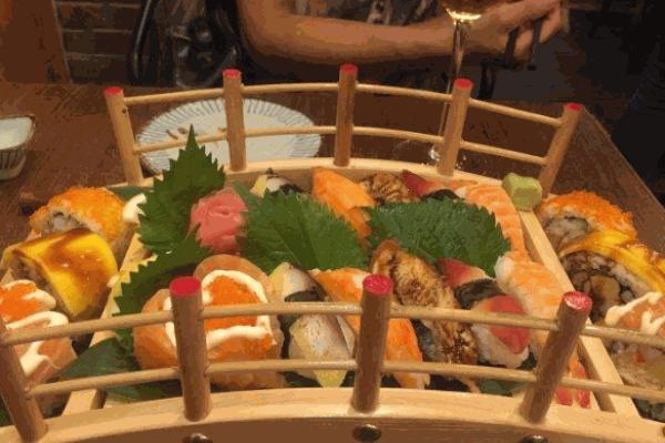 中二家深夜食堂产品 门店图片