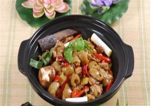口齿留香鸡公煲