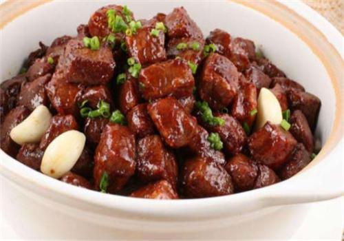入味肉蟹煲