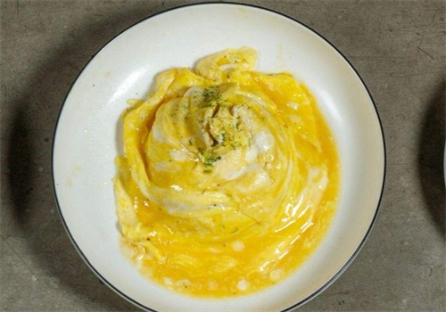 皇小蛋蛋包饭