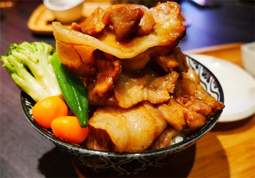 大富丼烧肉饭