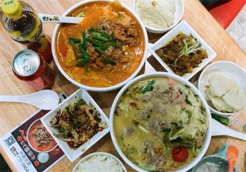 嘿牛客肥牛米饭产品 门店图片