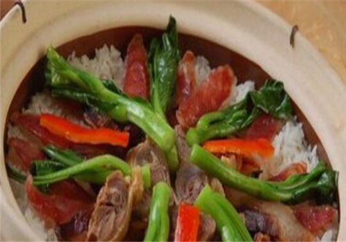 秧苗青青煲仔饭