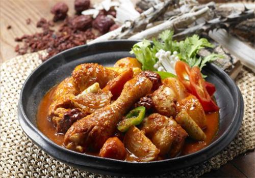 吉吉向上碳烤鸡肉煲
