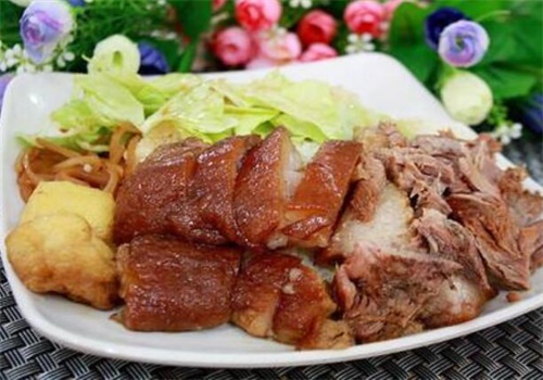 味之华隆江猪脚饭