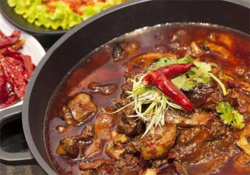 八炖中式小灶