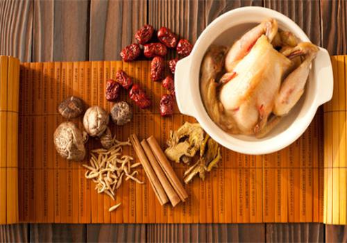 吉吉向上碳烤鸡肉煲产品 门店图片