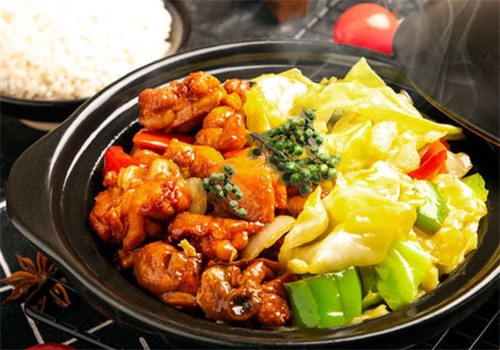 绾米阁瓦香鸡