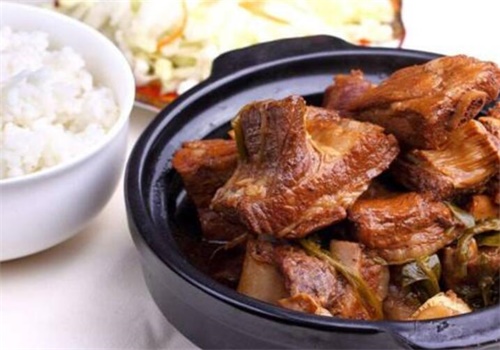 骨啦啦辣骨饭