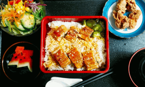 鳗之焱日本料理