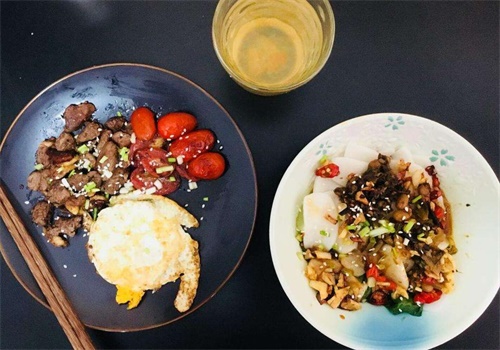 一个人吃饭简餐