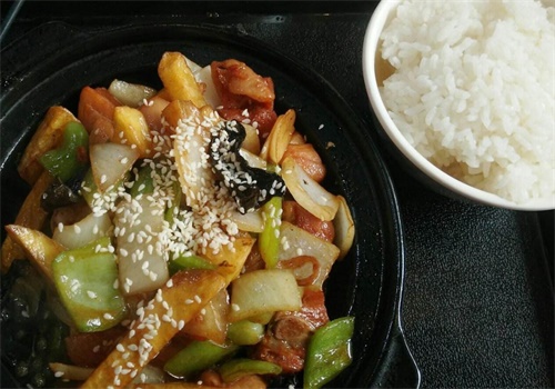 福宇记麻椒鸡米饭