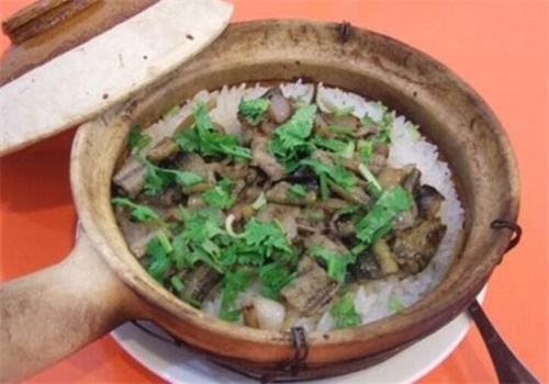 辽聊砂锅饭产品 门店图片