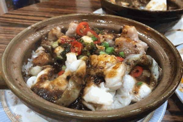 港之味煲仔饭加盟