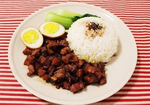 蘭公子台式卤肉饭