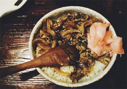 嘻牛记牛肉饭产品 门店图片