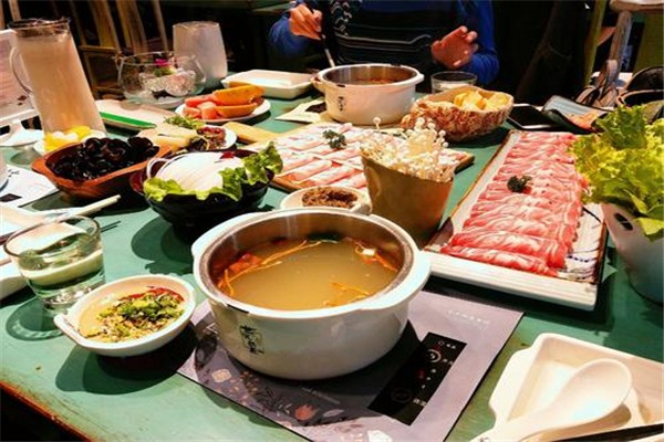 世说新煮火锅