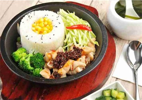 四季飘香板烧饭