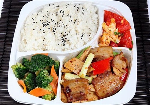 蒸味园快餐