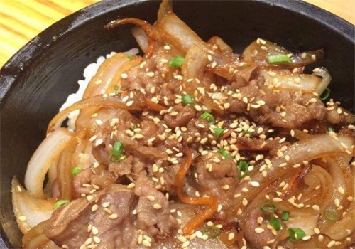 嘟食传情石锅菜