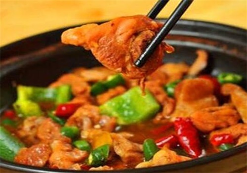 卢黎明之香江鸡脚饭