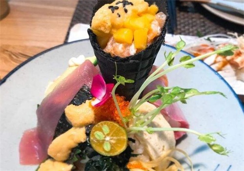 侠饭海鲜丼饭